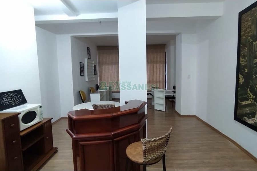 Sala Mobiliada com 50m², no bairro Centro em Caxias do Sul para Alugar