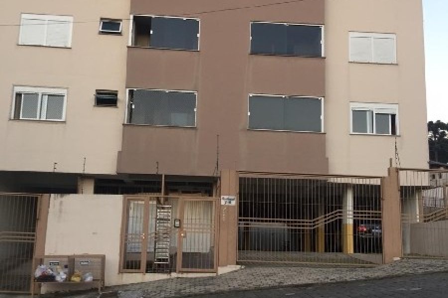Apartamento com 62m², 2 dormitórios, 1 vaga, no bairro Ana Rech em Caxias do Sul para Comprar