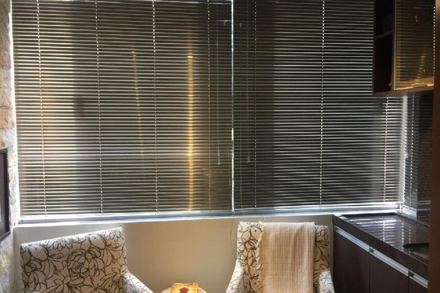 Apartamento com 62m², 2 dormitórios, 1 vaga, no bairro Ana Rech em Caxias do Sul para Comprar