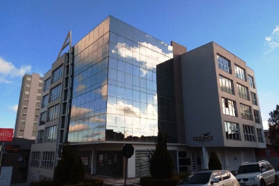 Sala com 42m², no bairro Panazzolo em Caxias do Sul para Comprar