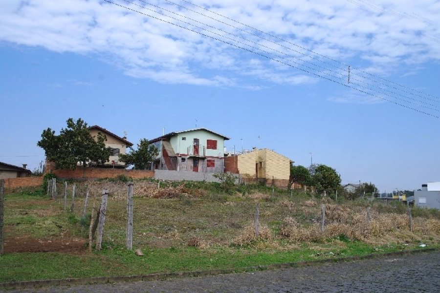 Terreno com 1105m², no bairro Kayser em Caxias do Sul para Alugar