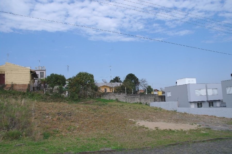 Terreno com 1105m², no bairro Kayser em Caxias do Sul para Alugar