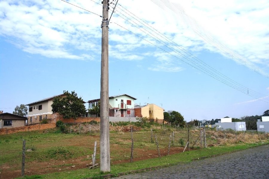 Terreno com 1105m², no bairro Kayser em Caxias do Sul para Alugar
