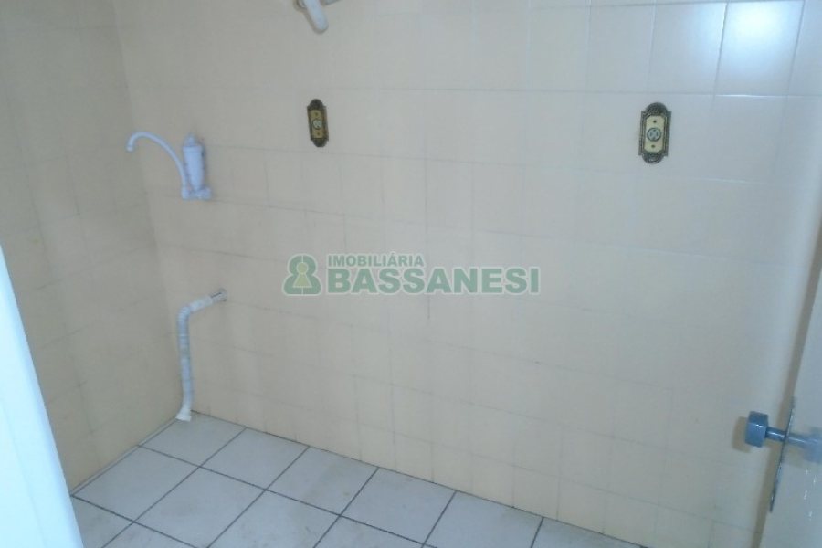 Loja com 250m², no bairro Cruzeiro em Caxias do Sul para Alugar