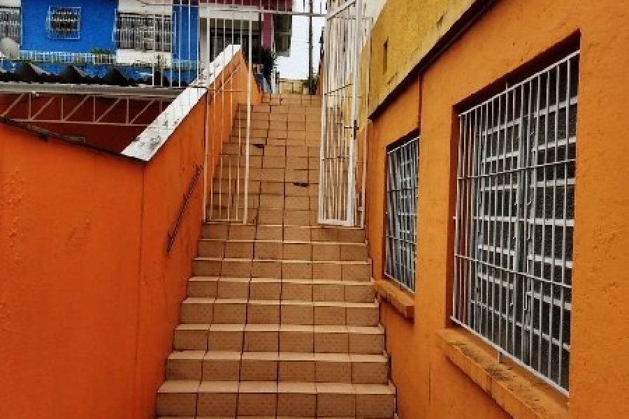 Casa com 200m², 3 dormitórios, 2 vagas, no bairro Rio Branco em Caxias do Sul para Comprar