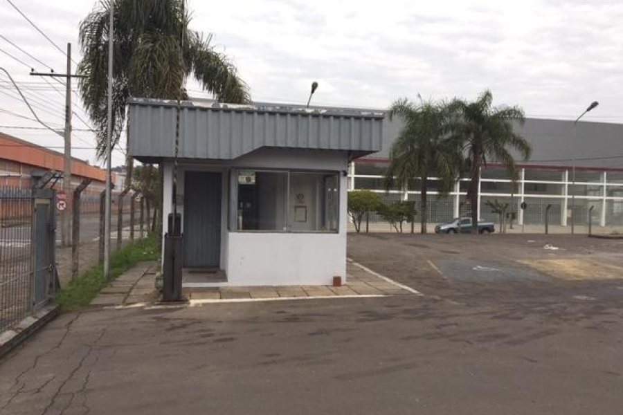 Loja com 3190m², no bairro São José em Caxias do Sul para Comprar