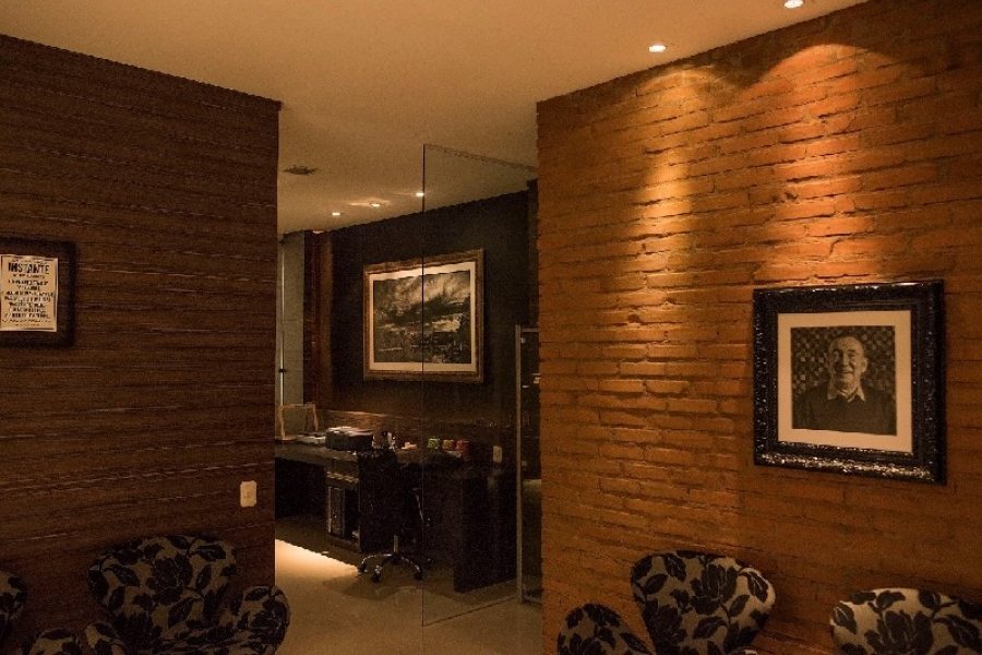 Sala Mobiliada com 62m², 2 vagas, no bairro Villagio Iguatemi em Caxias do Sul para Comprar