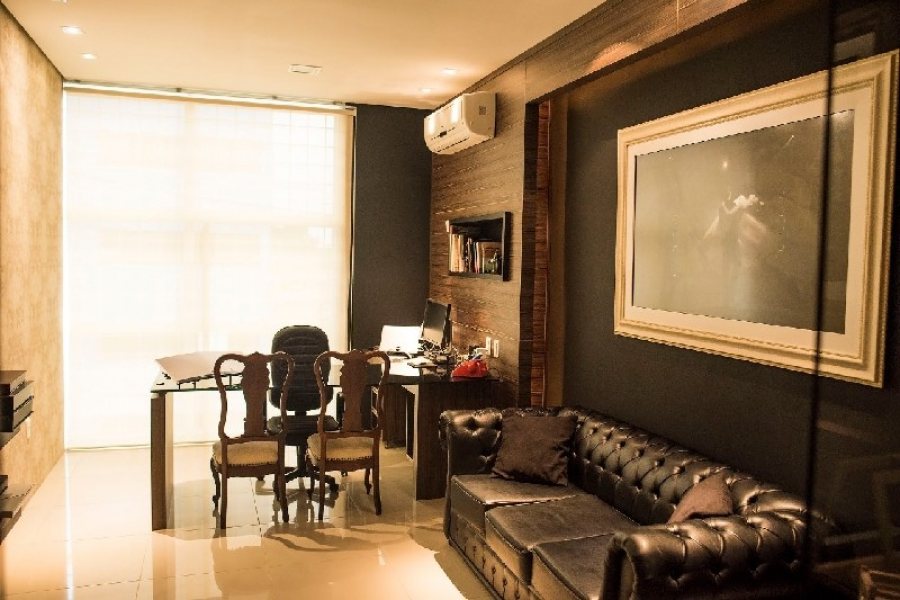 Sala Mobiliada com 62m², 2 vagas, no bairro Villagio Iguatemi em Caxias do Sul para Comprar