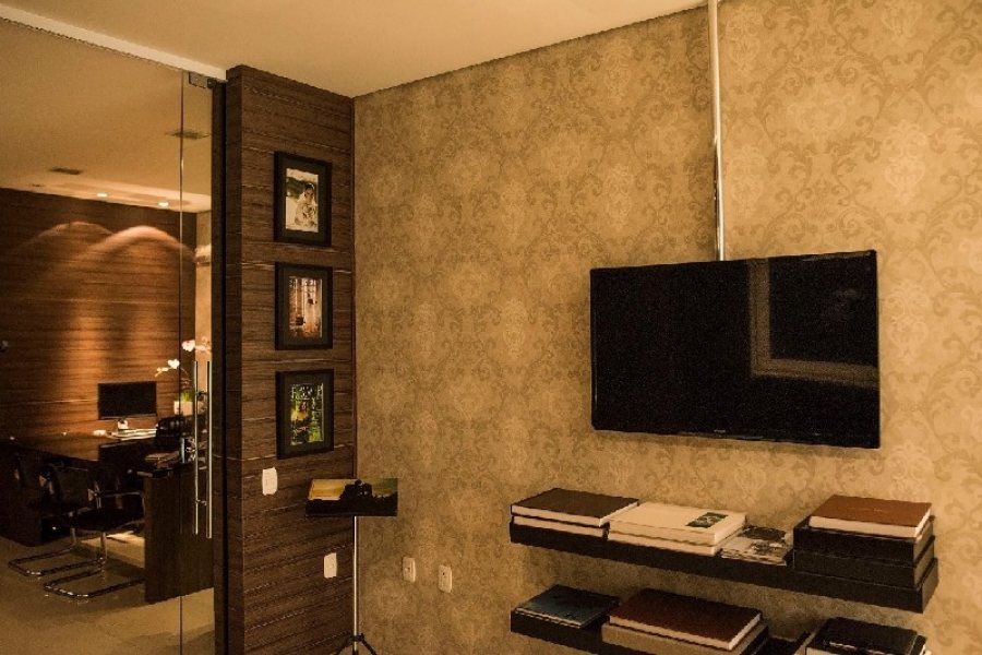 Sala Mobiliada com 62m², 2 vagas, no bairro Villagio Iguatemi em Caxias do Sul para Comprar