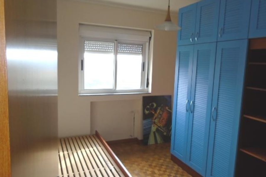 Apartamento com 113m², 3 dormitórios, 2 vagas, no bairro Santa Catarina em Caxias do Sul para Comprar