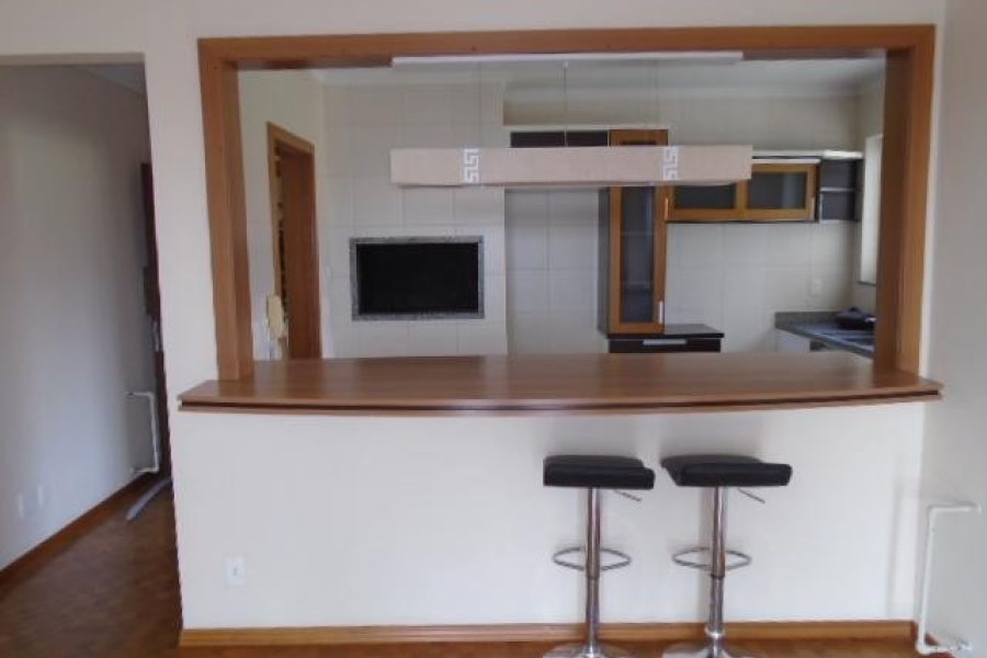 Apartamento com 113m², 3 dormitórios, 2 vagas, no bairro Santa Catarina em Caxias do Sul para Comprar