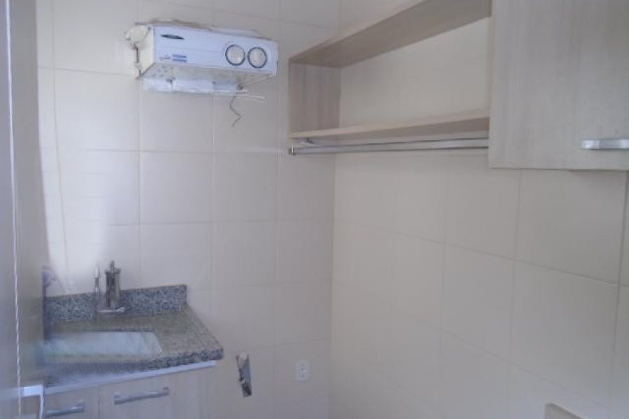 Apartamento com 113m², 3 dormitórios, 2 vagas, no bairro Santa Catarina em Caxias do Sul para Comprar