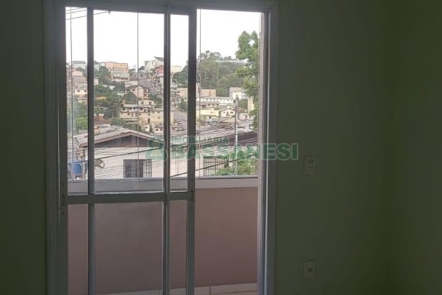 Apartamento com 82m², 3 dormitórios, 2 vagas, no bairro Esplanada em Caxias do Sul para Alugar ou Comprar