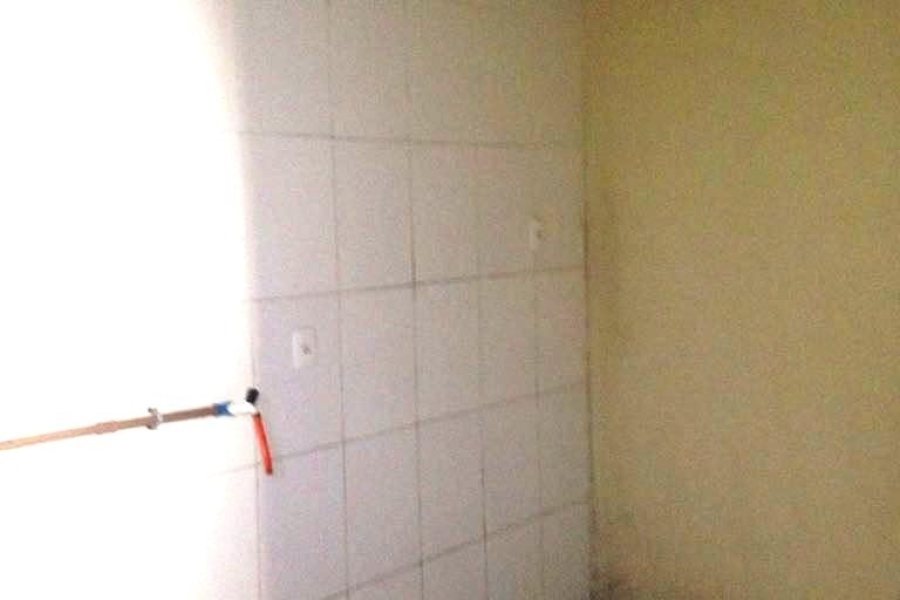 Casa com 60m², 2 dormitórios, no bairro Pio X em Caxias do Sul para Comprar