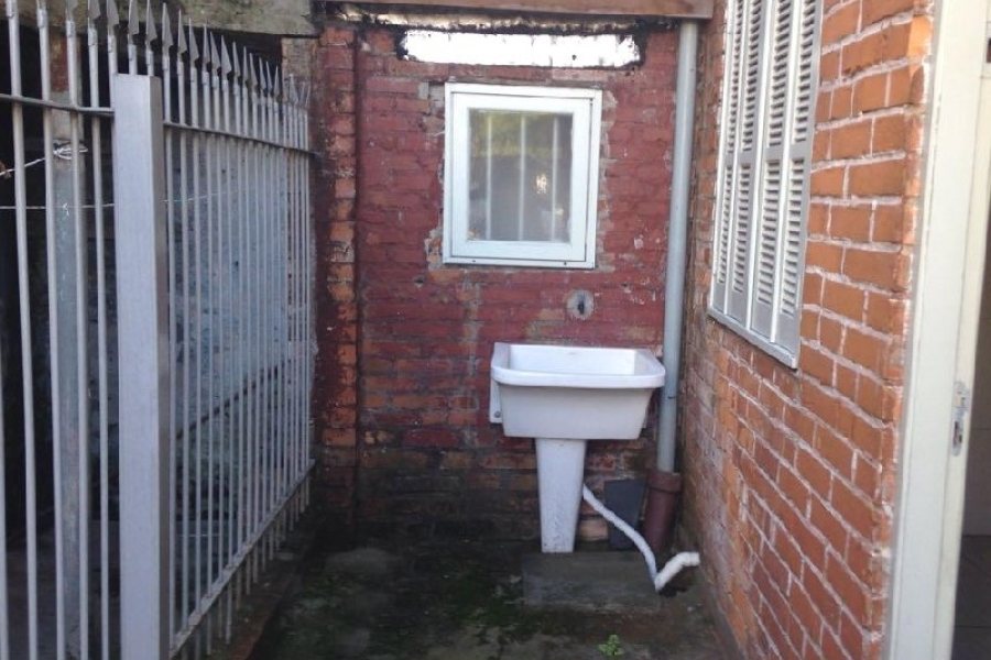 Casa com 60m², 2 dormitórios, no bairro Pio X em Caxias do Sul para Comprar