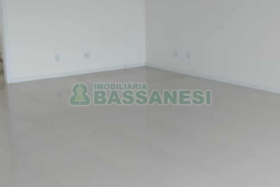 Sala com 69m², no bairro Santa Catarina em Caxias do Sul para Comprar