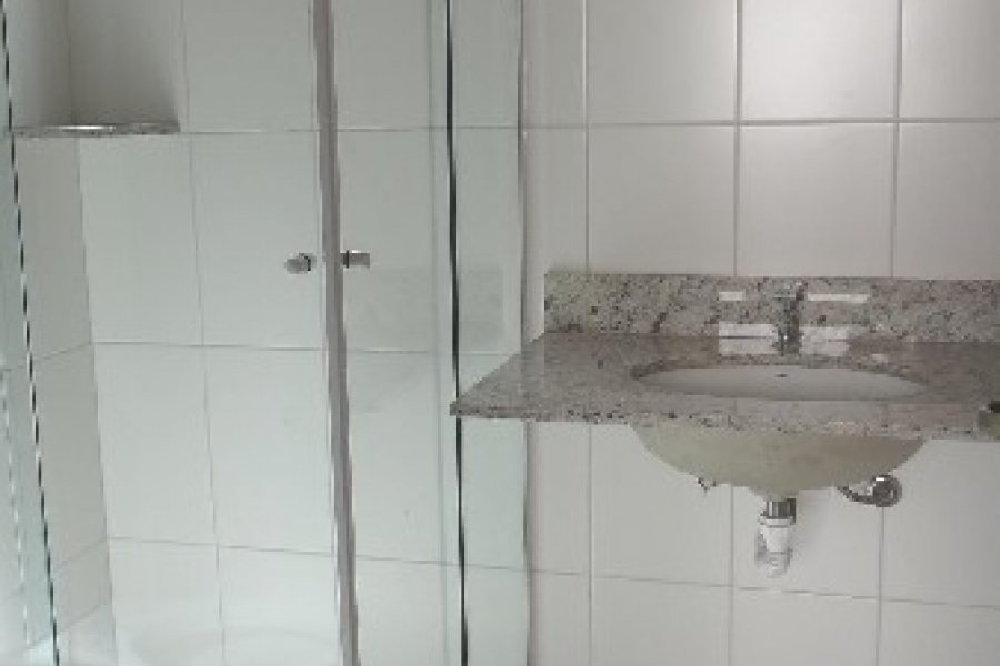 Kitinete com 30m², 1 dormitório, no bairro São Pelegrino em Caxias do Sul para Alugar