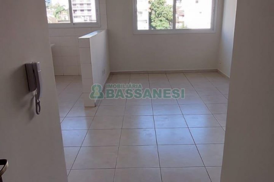 Apartamento com 42m², 1 dormitório, 1 vaga, no bairro São Pelegrino em Caxias do Sul para Alugar