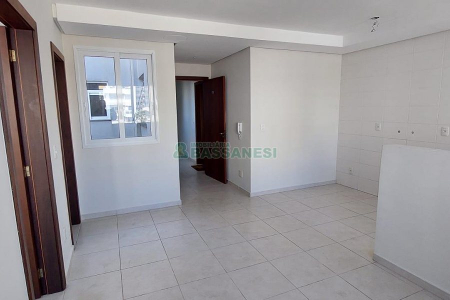Apartamento com 42m², 1 dormitório, 1 vaga, no bairro São Pelegrino em Caxias do Sul para Alugar