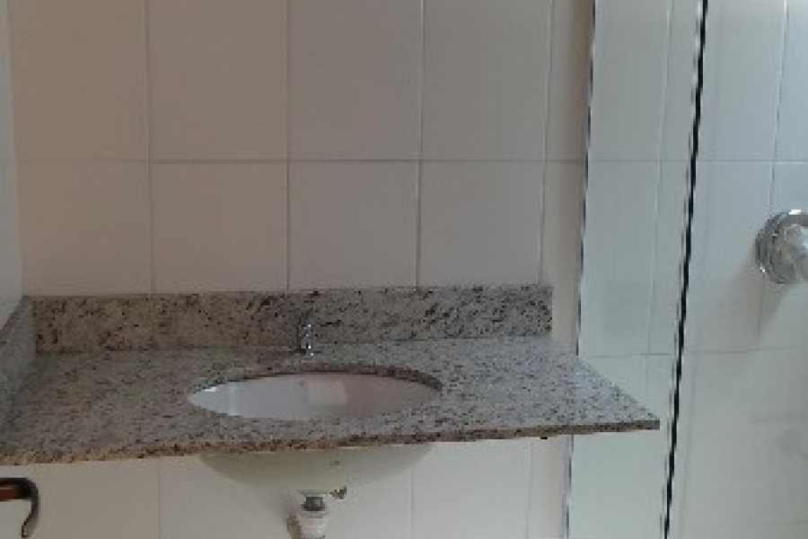 Apartamento com 40m², 1 dormitório, 1 vaga, no bairro São Pelegrino em Caxias do Sul para Alugar