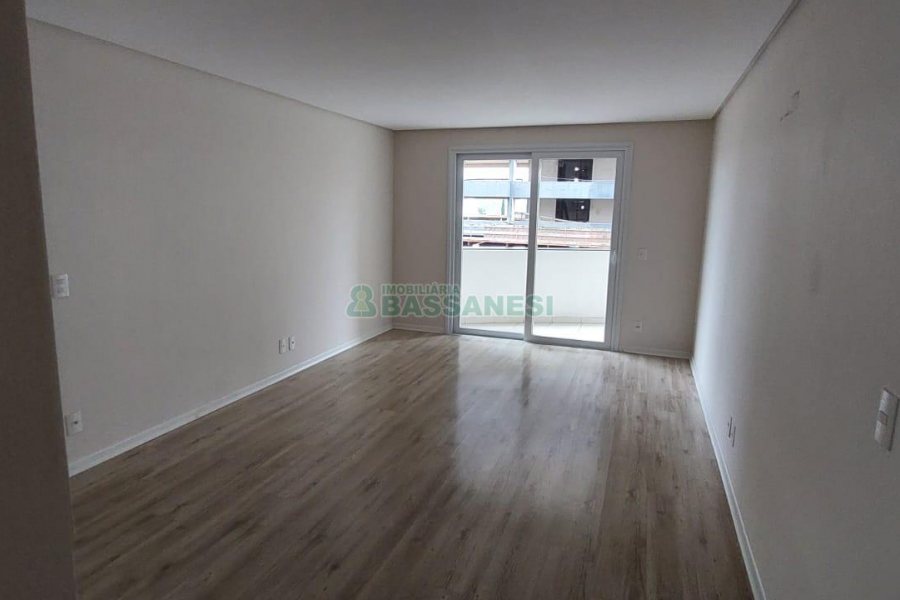 Apartamento com 61m², 1 dormitório, 1 vaga, no bairro São Pelegrino em Caxias do Sul para Alugar