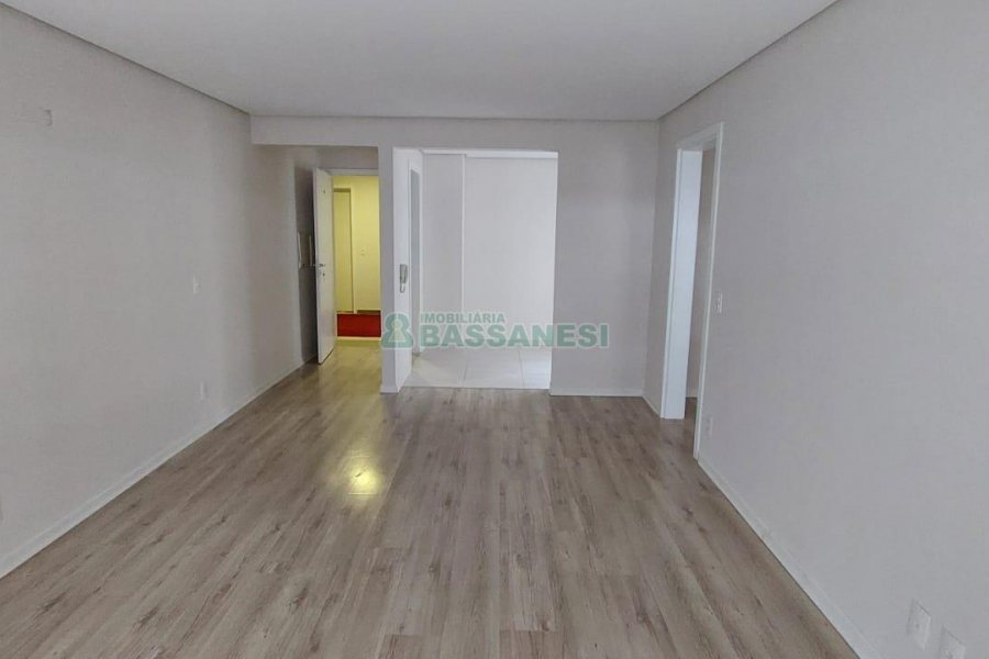 Apartamento com 61m², 1 dormitório, 1 vaga, no bairro São Pelegrino em Caxias do Sul para Alugar