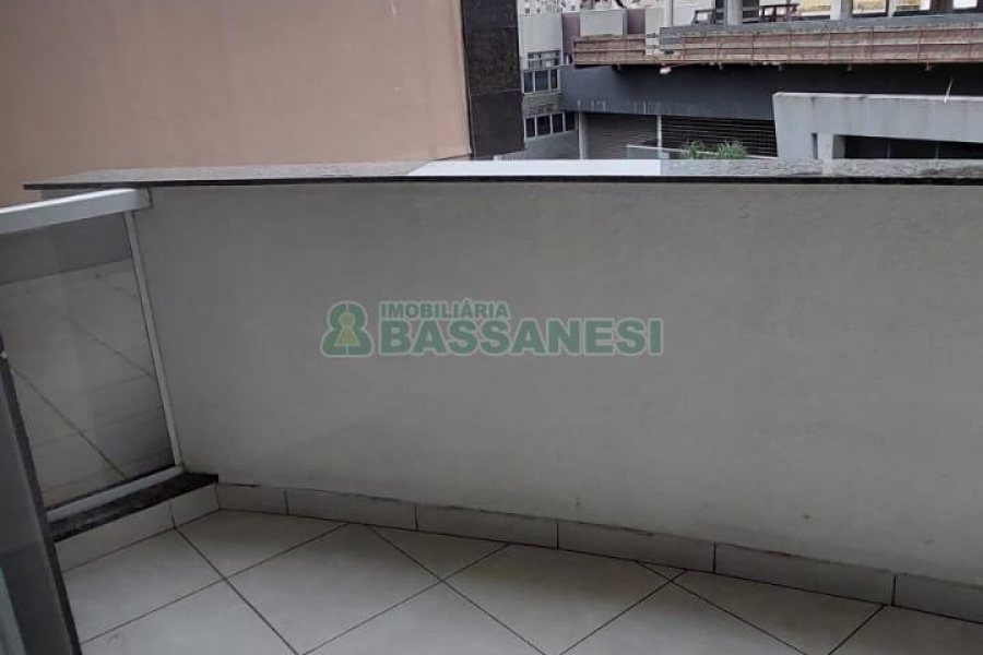 Apartamento com 61m², 1 dormitório, 1 vaga, no bairro São Pelegrino em Caxias do Sul para Alugar