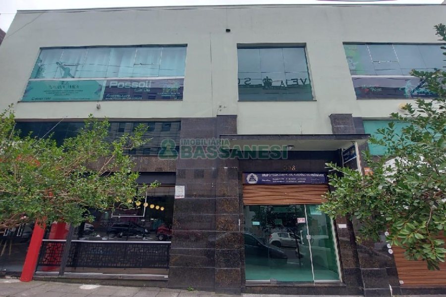 Sala com 88m², no bairro Centro em Caxias do Sul para Alugar
