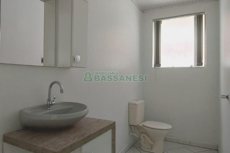 Sala com 88m², no bairro Centro em Caxias do Sul para Alugar