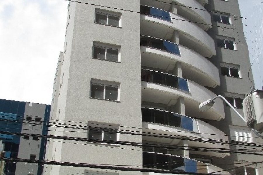 Apartamento com 73m², 2 dormitórios, 1 vaga, no bairro São Pelegrino em Caxias do Sul para Alugar