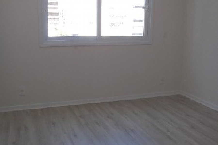 Apartamento com 73m², 2 dormitórios, 1 vaga, no bairro São Pelegrino em Caxias do Sul para Alugar