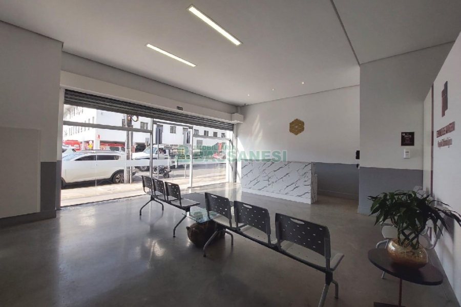 Loja com 274m², no bairro Centro em Caxias do Sul para Alugar