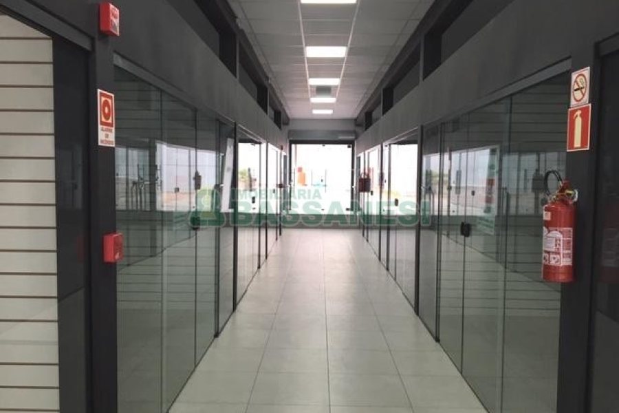 Loja com 11m², no bairro São Pelegrino em Caxias do Sul para Alugar