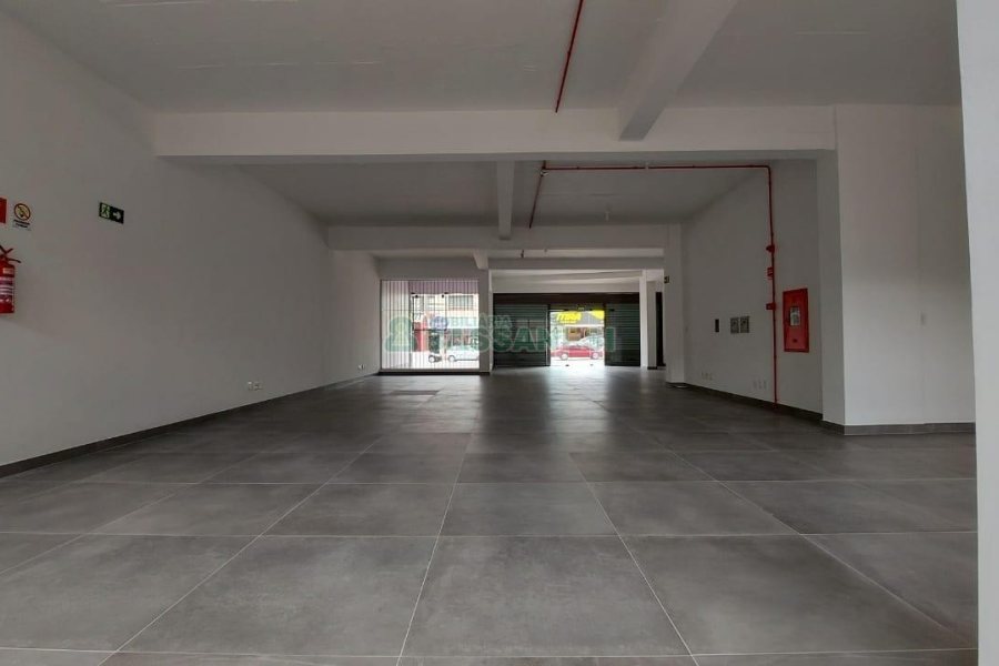 Loja com 260m², no bairro Cruzeiro em Caxias do Sul para Alugar