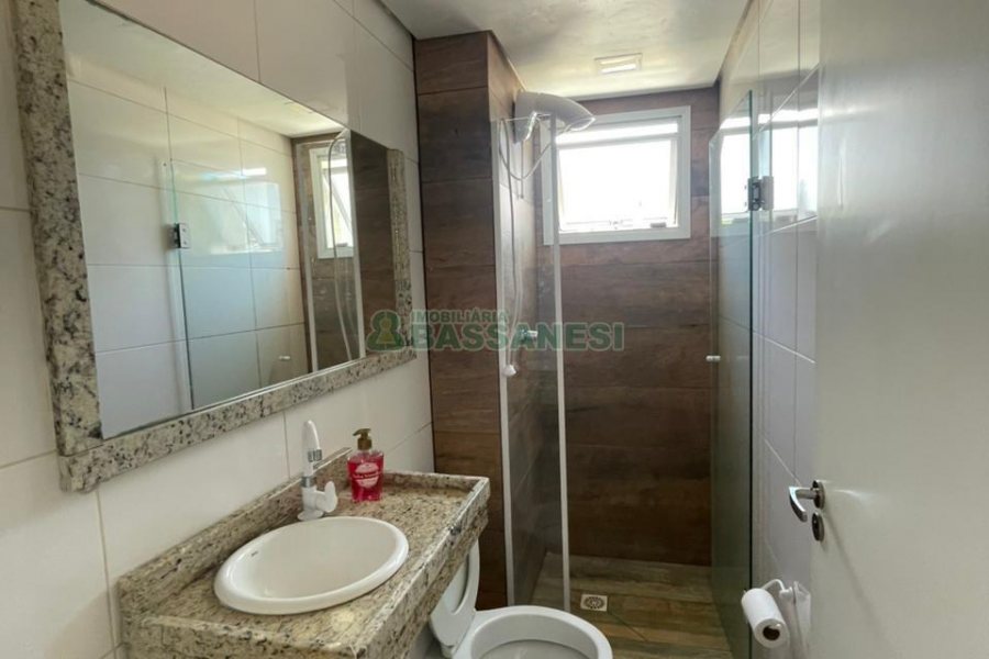 Apartamento com 52m², 2 dormitórios, 1 vaga, no bairro Esplanada em Caxias do Sul para Comprar