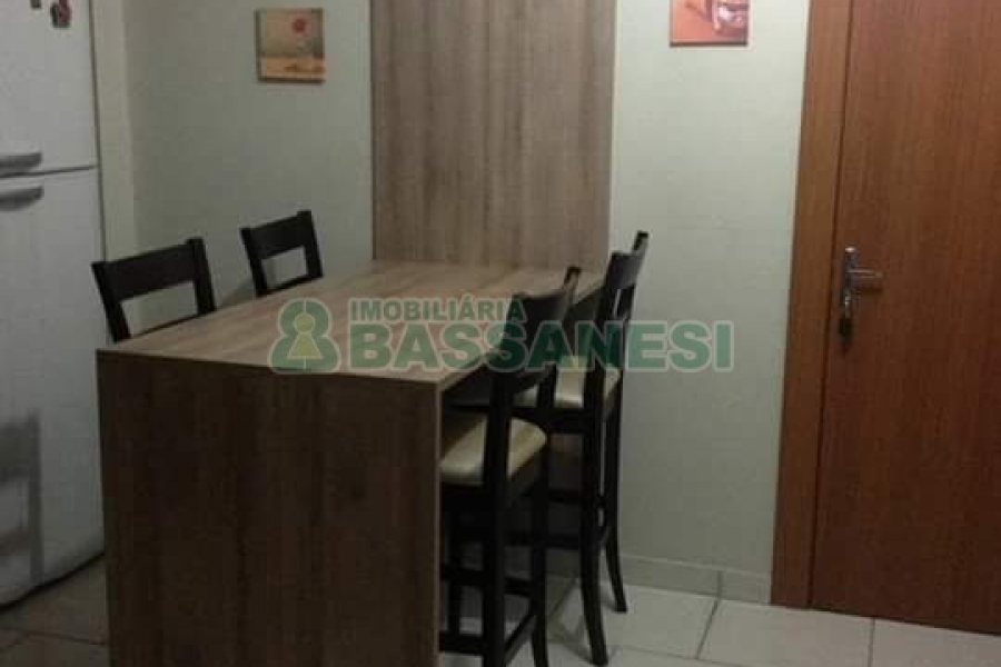 Apartamento com 43m², 2 dormitórios, 1 vaga, no bairro Morada dos Alpes em Caxias do Sul para Comprar