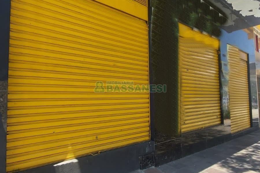 Loja com 700m², no bairro Centro em Caxias do Sul para Alugar