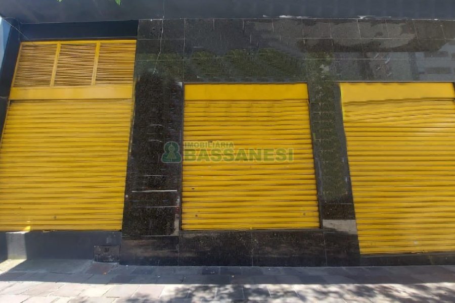 Loja com 700m², no bairro Centro em Caxias do Sul para Alugar