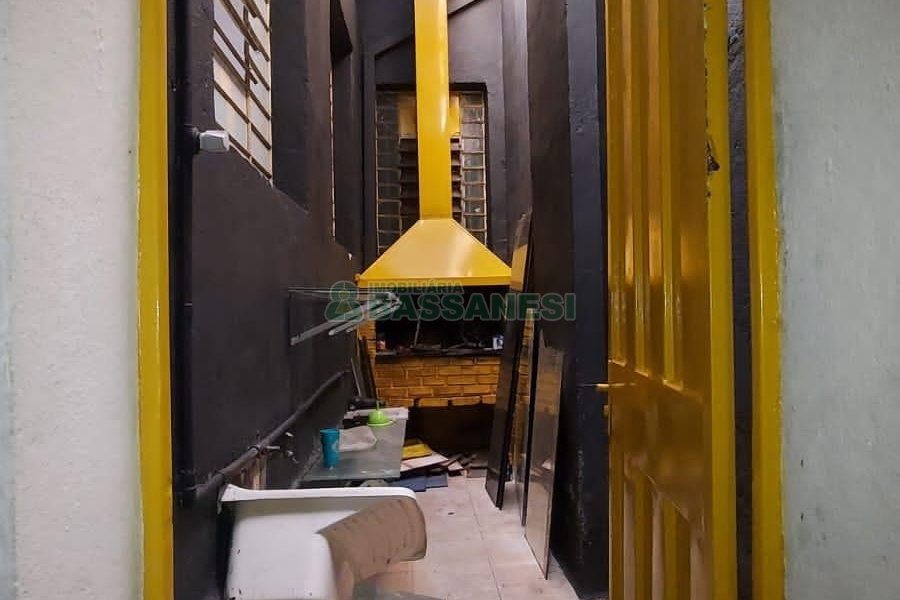 Loja com 700m², no bairro Centro em Caxias do Sul para Alugar