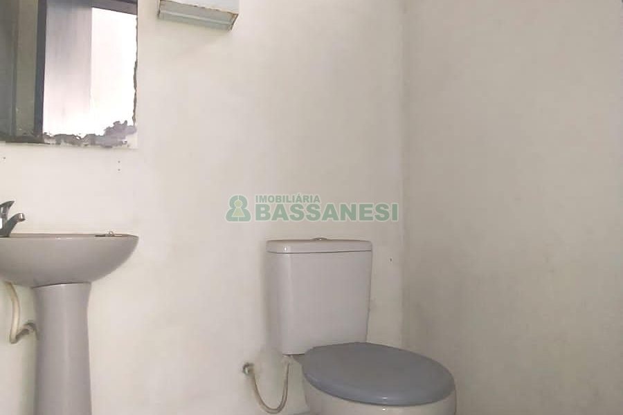 Loja com 700m², no bairro Centro em Caxias do Sul para Alugar