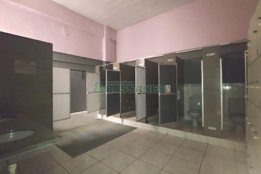 Loja com 700m², no bairro Centro em Caxias do Sul para Alugar