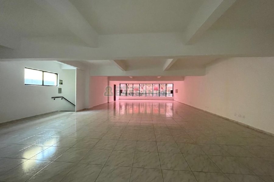 Loja com 180m², no bairro Centro em Caxias do Sul para Alugar