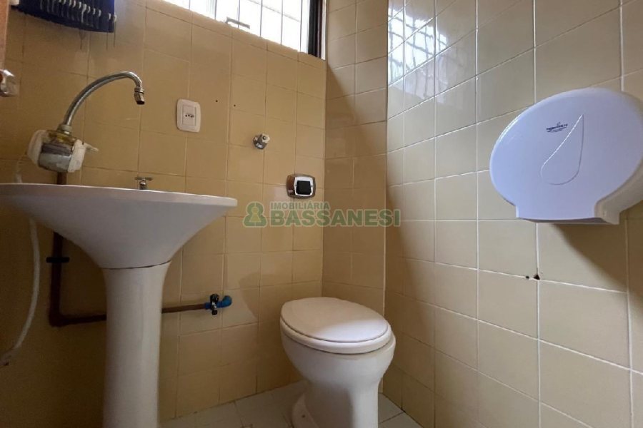 Loja com 180m², no bairro Centro em Caxias do Sul para Alugar