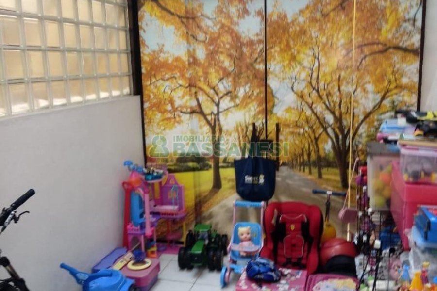 Apto Mobiliado com 132m², 3 dormitórios, 2 vagas, no bairro Cinqüentenário em Caxias do Sul para Comprar