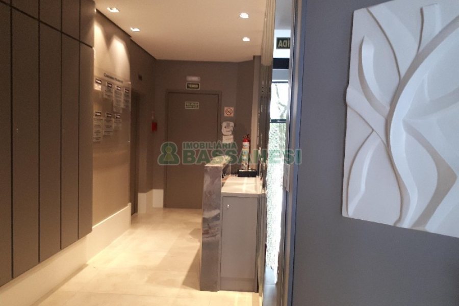 Sala com 153m², 1 vaga, no bairro Centro em Caxias do Sul para Comprar