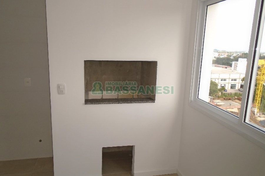 Apartamento com 118m², 2 dormitórios, 2 vagas, no bairro Panazzolo em Caxias do Sul para Comprar