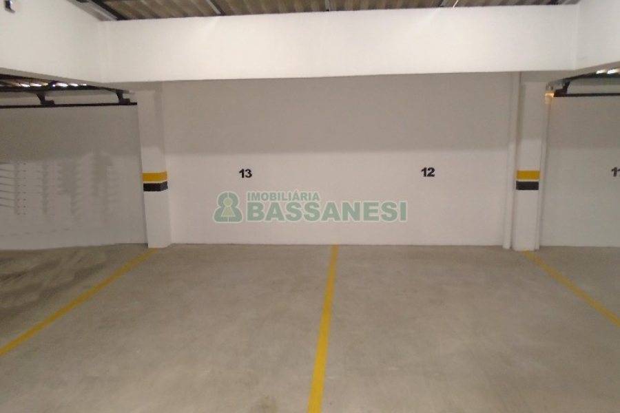 Apartamento com 118m², 2 dormitórios, 2 vagas, no bairro Panazzolo em Caxias do Sul para Comprar