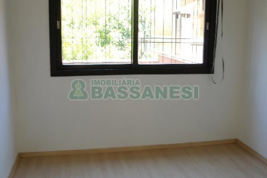 Apartamento com 52m², 2 dormitórios, 1 vaga, no bairro Rio Branco em Caxias do Sul para Alugar