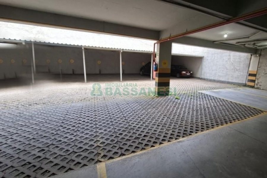 Apartamento com 72m², 2 dormitórios, 1 vaga, no bairro Centro em Caxias do Sul para Alugar