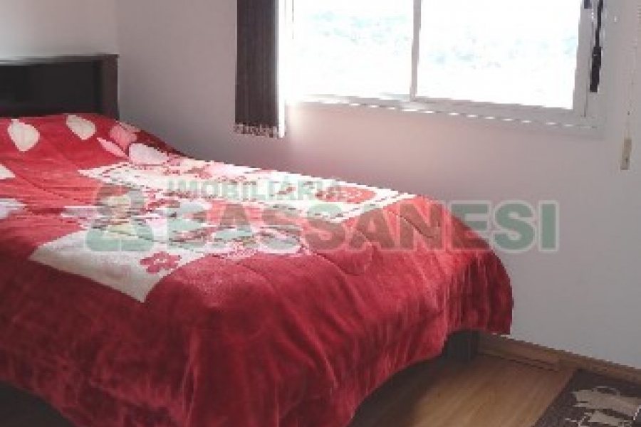 Apto Mobiliado com 101m², 3 dormitórios, 2 vagas, no bairro Universitário em Caxias do Sul para Alugar